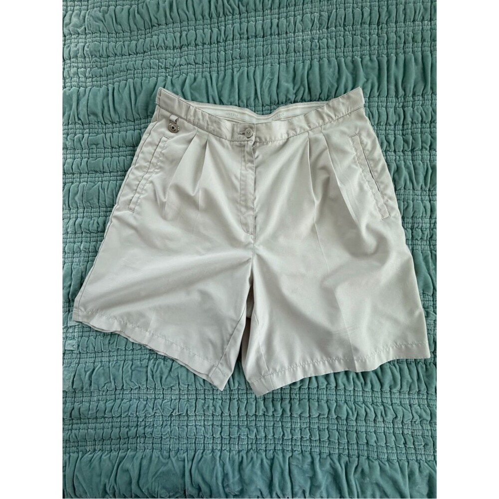Liz Golf Tailored Cream High-Rise Bermuda Shorts-14